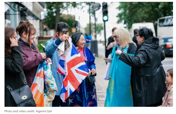 Dimash Kudaibergen’s British fans celebrate Kazakhstan’s Republic day